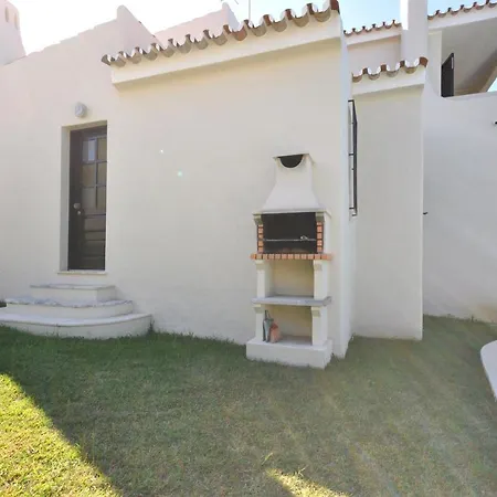 Old Village Area And Walking Distance To The Centre Villa *